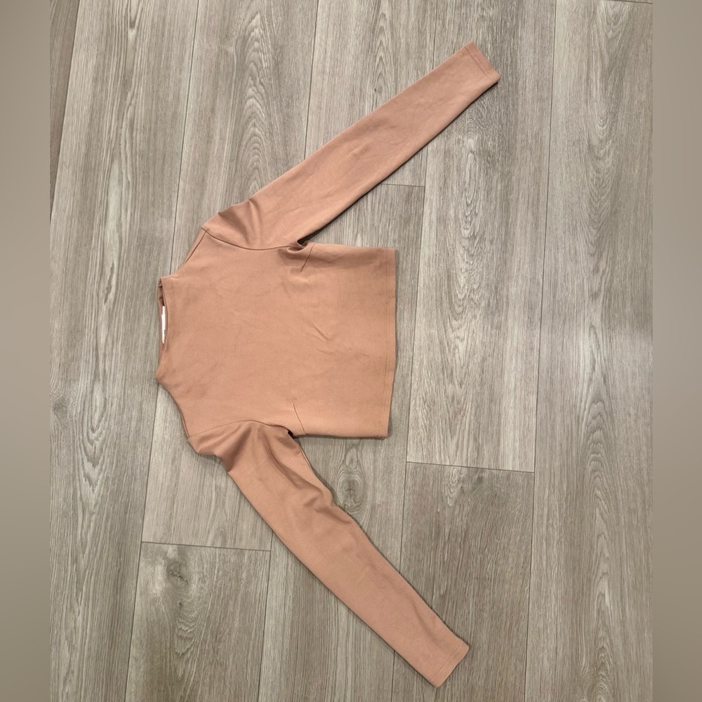 Tiger Mist Cameron Crop Top. XS. Worn once. - Picture 2 of 4